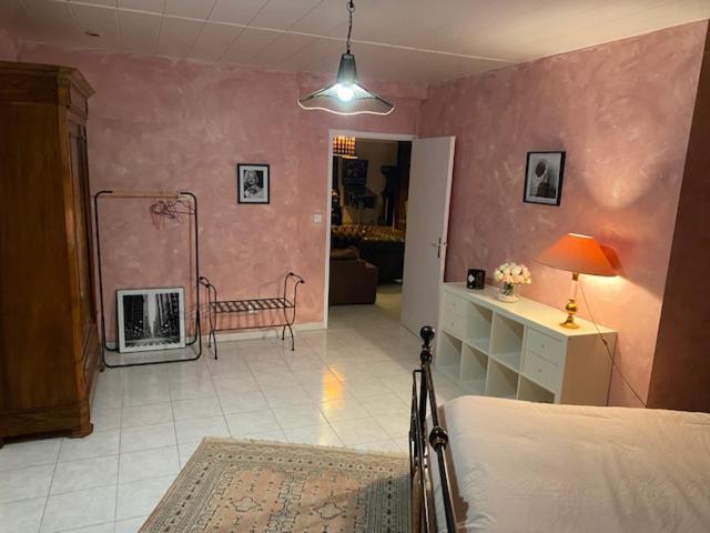 Gîte du CIrque Châlons-en-Champagne Extérieur photo