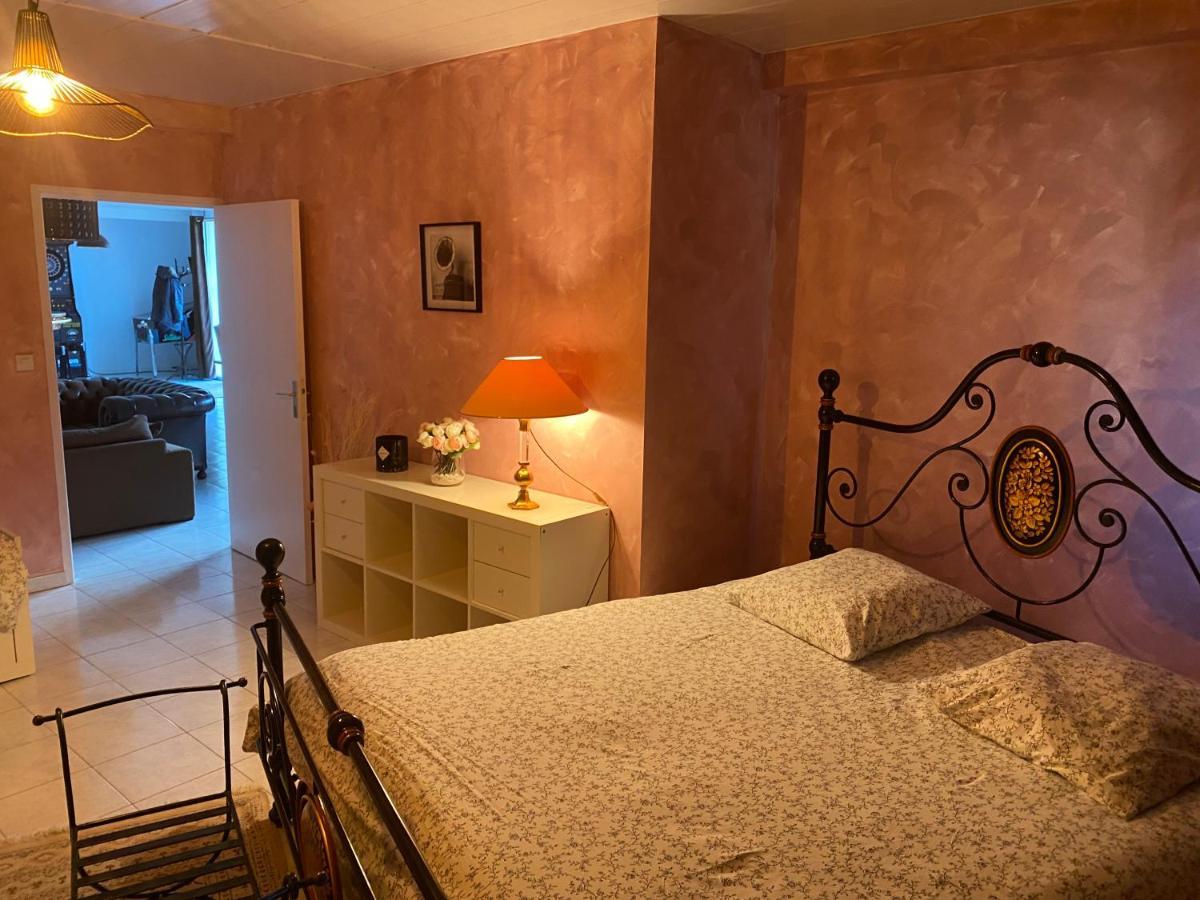 Gîte du CIrque Châlons-en-Champagne Extérieur photo